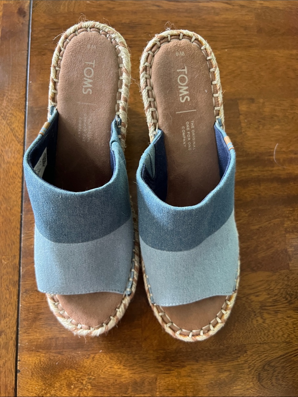 NWOT TOMS Monica Two-Tone Denim Blue Wedge Slide - Picture 7 of 8